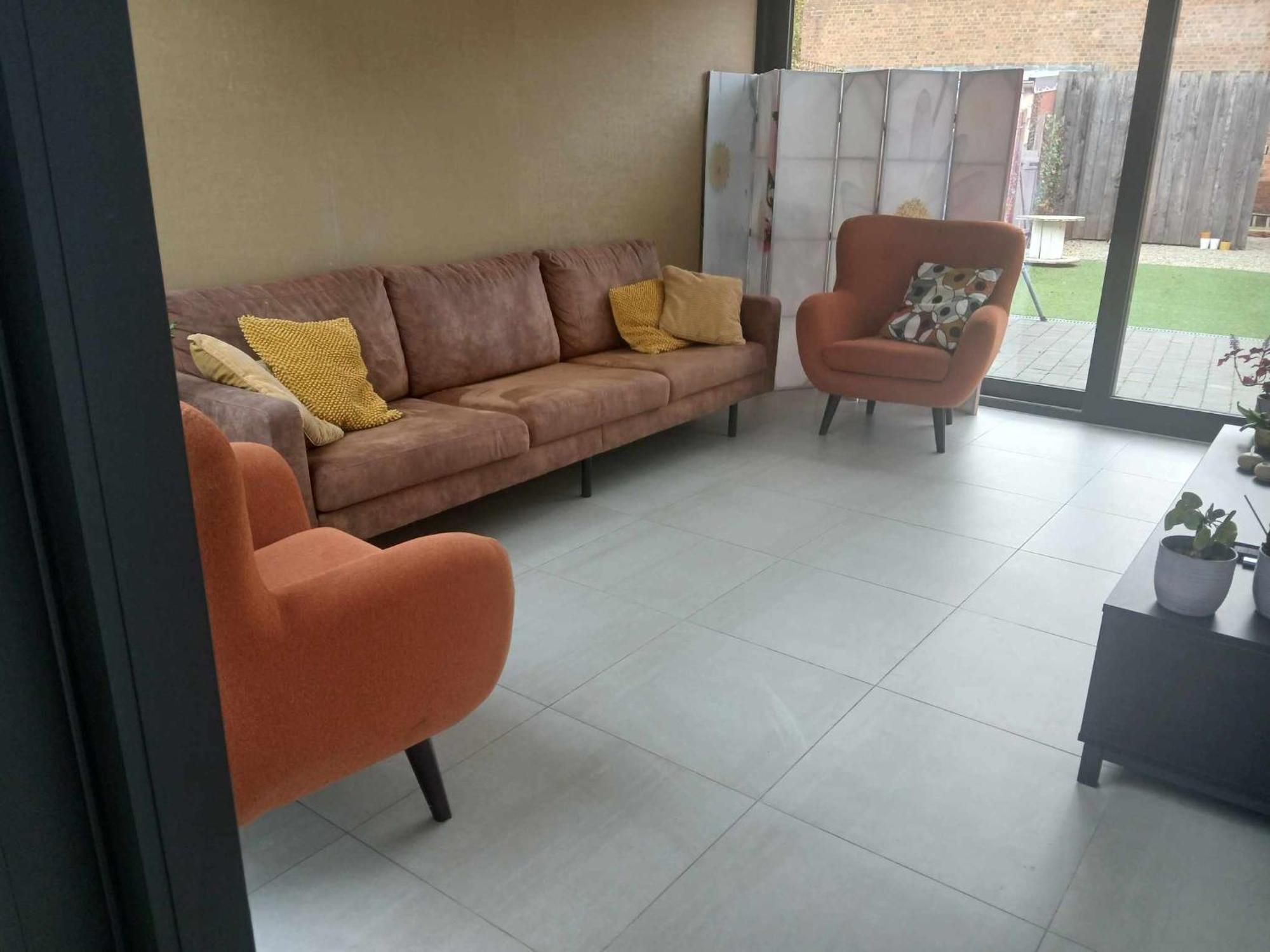 Eventjes Ertussenuit Holiday home Brakel