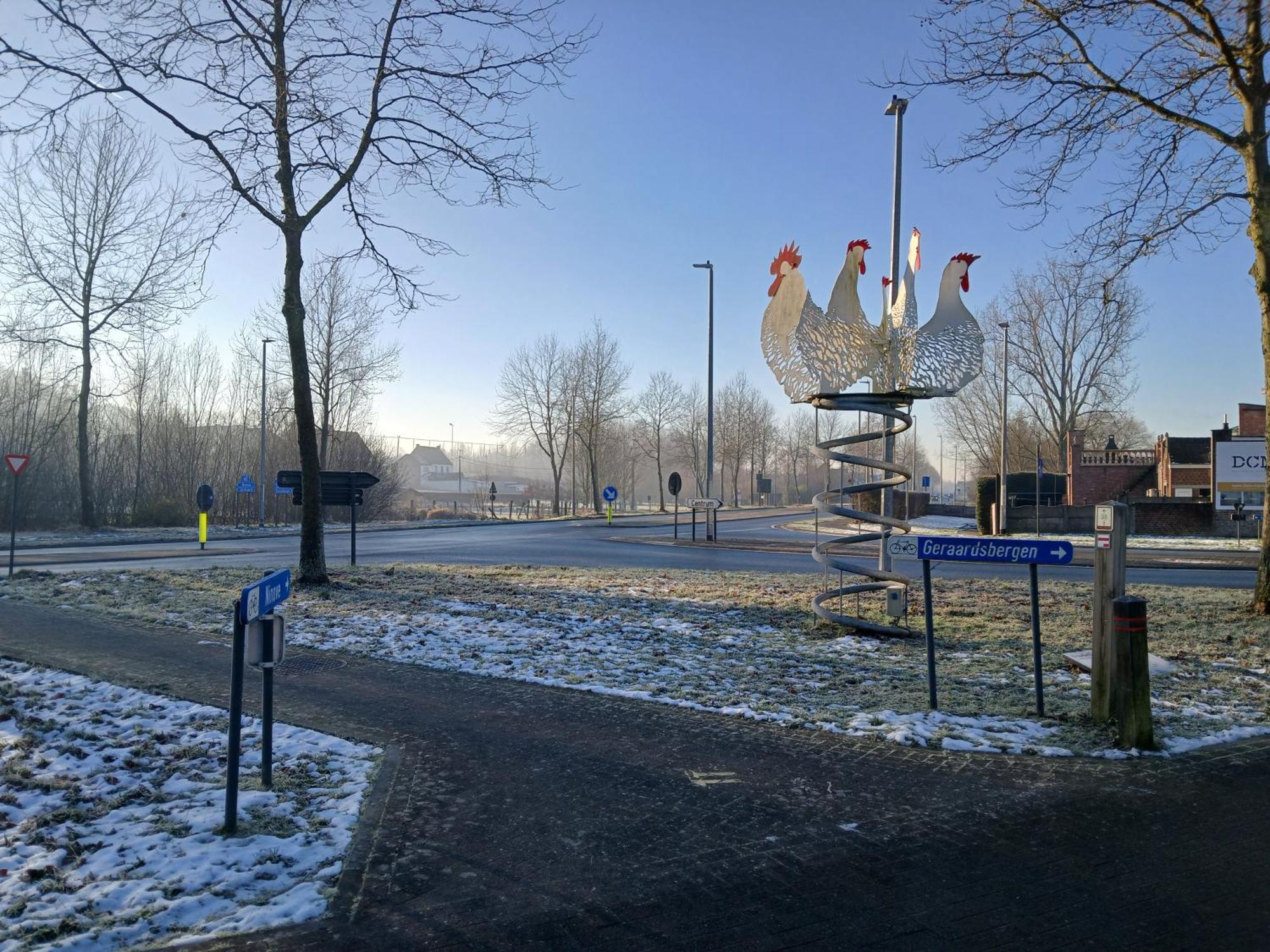 Eventjes Ertussenuit *
